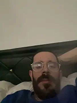 lolo7121 online show from April 18, 2026, 3:03 pm