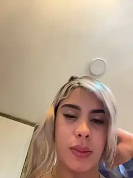 YouCandiSumisa online show from February 15, 2026, 6:14 am