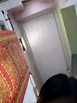 Snapshot of sanu_07 chatting on November 10, 2025, 5:12 am sanu 07 online show from November 10, 2025, 5:12 am