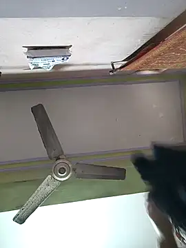 Snapshot of sanu_07 chatting on November 15, 2025, 5:11 am sanu 07 online show from November 15, 2025, 5:11 am