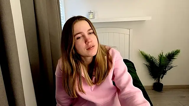 Snapshot of Spicy_Lexi chatting on February 10, 2026, 1:32 pm Spicy Lexi online show from February 10, 2026, 1:32 pm