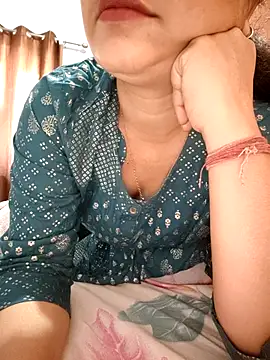 CUTE-PX online show from February 24, 2026, 5:08 am