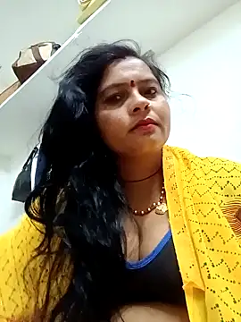 Hot komal1 online show from February 10, 2026, 8:30 pm