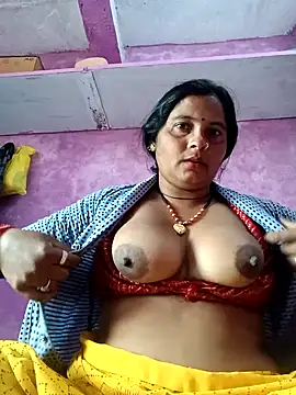 Snapshot of Hot_komal1 chatting on November 15, 2025, 10:41 am Hot komal1 online show from November 15, 2025, 10:41 am