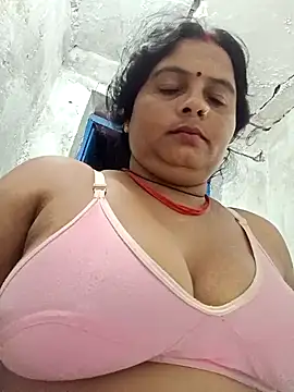 Snapshot of Hot_komal1 chatting on October 19, 2025, 8:33 pm Hot komal1 online show from October 19, 2025, 8:33 pm