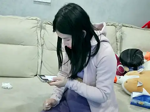 xiaoLI-2025 online show from November 5, 2025, 3:15 pm