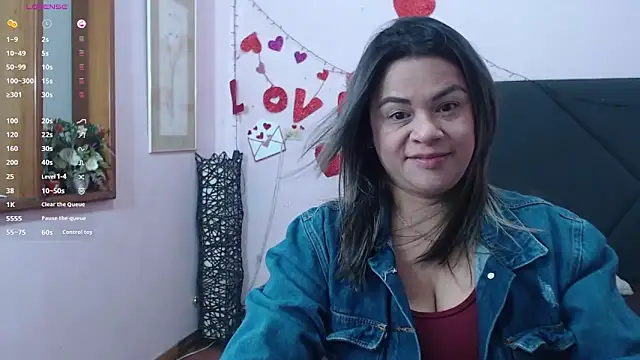 Snapshot of pamela_echeverria chatting on April 28, 2026, 11:14 am pamela echeverria online show from April 28, 2026, 11:14 am