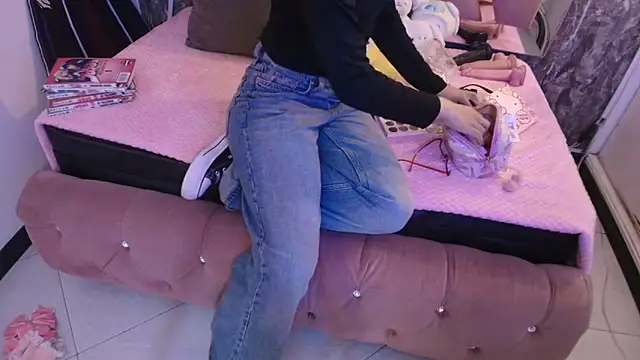 Snapshot of Terraelowen chatting on February 26, 2026, 11:32 am Terraelowen online show from February 26, 2026, 11:32 am