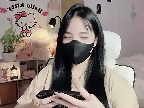 keelinnn19 online show from January 17, 2026, 10:41 am