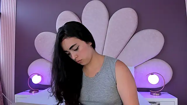 Snapshot of NickandAbby_ chatting on October 16, 2025, 12:57 pm NickandAbby online show from October 16, 2025, 12:57 pm