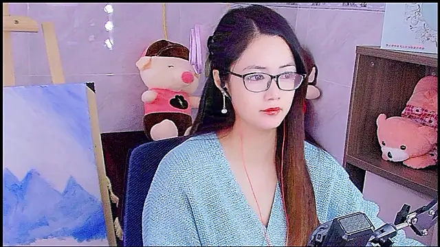 Snapshot of September79 chatting on November 28, 2025, 12:33 am September79 online show from November 28, 2025, 12:33 am