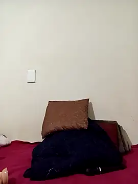 SEXYMOANSXX online show from February 11, 2026, 5:57 pm