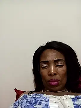 SEXYMOANSXX online show from November 25, 2025, 5:24 pm