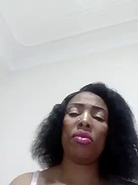 SEXYMOANSXX online show from September 16, 2025, 5:58 pm