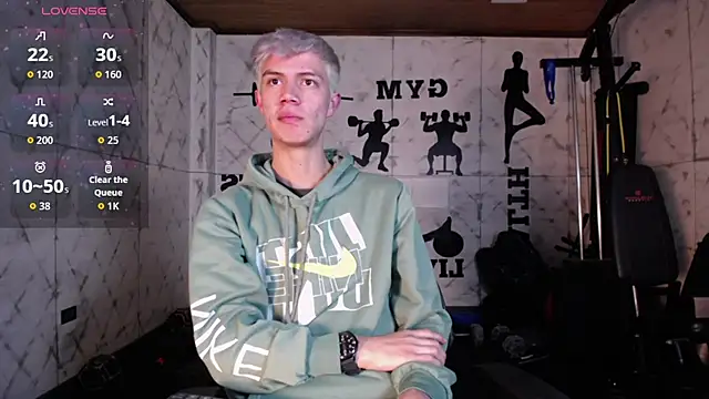 nicktorn online show from December 5, 2025, 12:26 pm