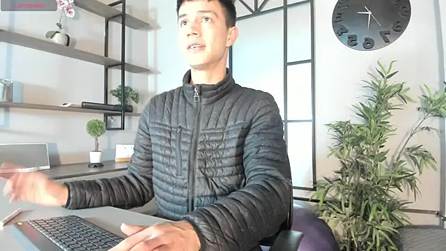 nicktorn online show from September 19, 2025, 12:53 pm