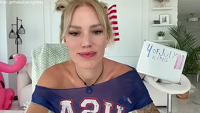 Snapshot of Ohbabykelly chatting on July 4, 2026, 8:35 pm Ohbabykelly online show from July 4, 2026, 8:35 pm