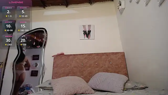 Snapshot of solpeich chatting on November 21, 2025, 3:55 pm solpeich online show from November 21, 2025, 3:55 pm