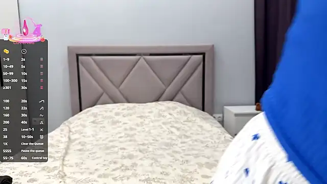 Snapshot of Wow_Akemi chatting on February 4, 2026, 7:36 am Wow Akemi online show from February 4, 2026, 7:36 am