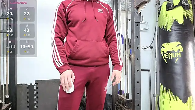 boiteasex online show from November 18, 2025, 8:45 pm