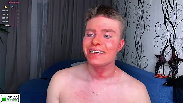 Snapshot of holy_eggs_02 chatting on October 31, 2025, 10:16 pm holy eggs 02 online show from October 31, 2025, 10:16 pm