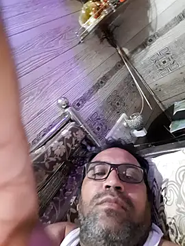 Hot-boy077 online show from March 17, 2026, 5:27 pm