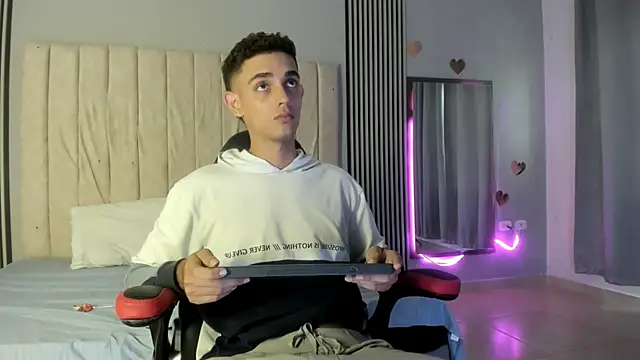 nathan shimmer online show from February 23, 2026, 9:04 pm