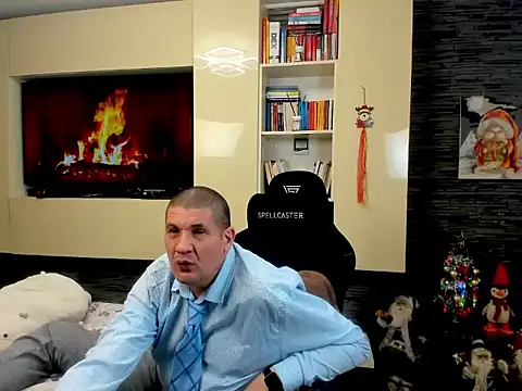 SpartacusDaddy48 online show from February 25, 2026, 5:51 am