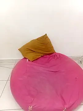 flavinhasensual online show from March 26, 2026, 2:37 pm