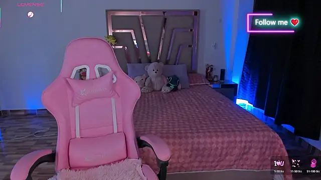 Snapshot of lunaarose chatting on February 17, 2026, 3:48 am lunaarose online show from February 17, 2026, 3:48 am