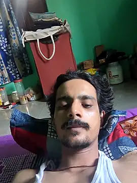 Snapshot of Sushant001 chatting on October 12, 2025, 10:49 am Sushant001 online show from October 12, 2025, 10:49 am