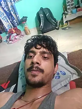 Snapshot of Sushant001 chatting on April 7, 2026, 2:57 am Sushant001 online show from April 7, 2026, 2:57 am