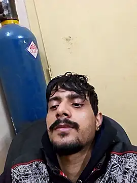 Sushant001 online show from January 8, 2026, 7:20 pm