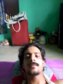 Snapshot of Sushant001 chatting on October 5, 2025, 8:05 am Sushant001 online show from October 5, 2025, 8:05 am