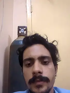 Snapshot of Sushant001 chatting on September 22, 2025, 7:53 pm Sushant001 online show from September 22, 2025, 7:53 pm