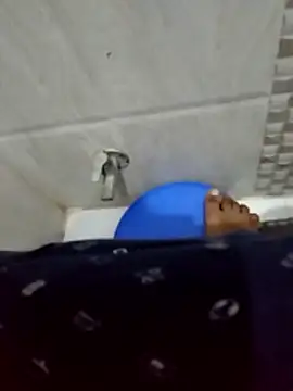 Snapshot of young18indian chatting on February 13, 2026, 2:06 pm young18indian online show from February 13, 2026, 2:06 pm