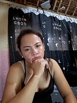 betty02 online show from March 23, 2026, 9:42 am