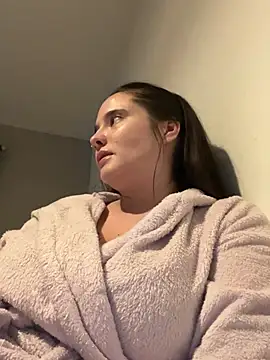 LollyLove  online show from February 9, 2026, 9:02 pm