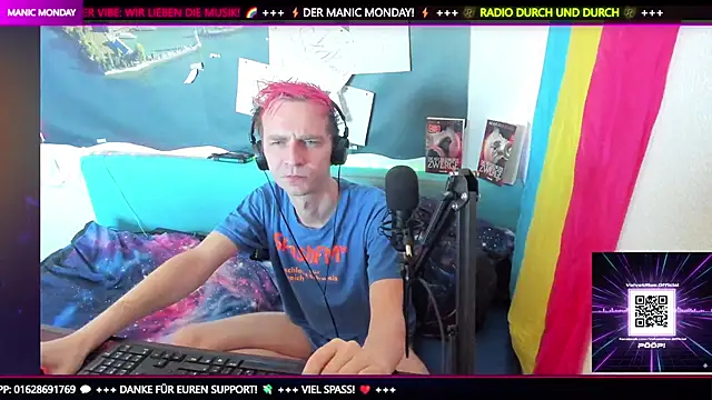 Snapshot of DaveLindau chatting on February 2, 2026, 2:49 pm DaveLindau online show from February 2, 2026, 2:49 pm