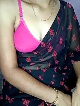 Snapshot of Nidhi_lovely chatting on April 8, 2026, 2:13 am Nidhi lovely online show from April 8, 2026, 2:13 am
