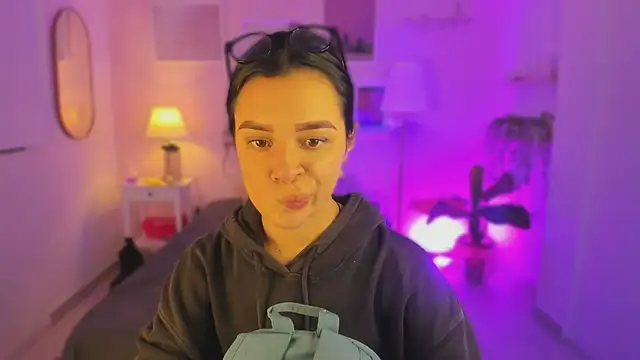 Snapshot of emma_soul1 chatting on November 5, 2025, 12:36 am emma soul1 online show from November 5, 2025, 12:36 am