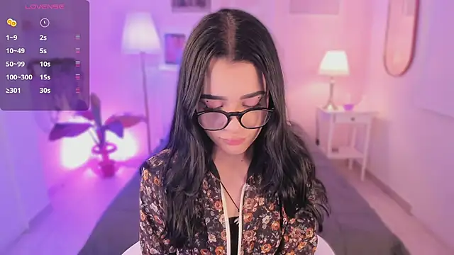 Snapshot of emma_soul1 chatting on October 1, 2025, 7:29 pm emma soul1 online show from October 1, 2025, 7:29 pm