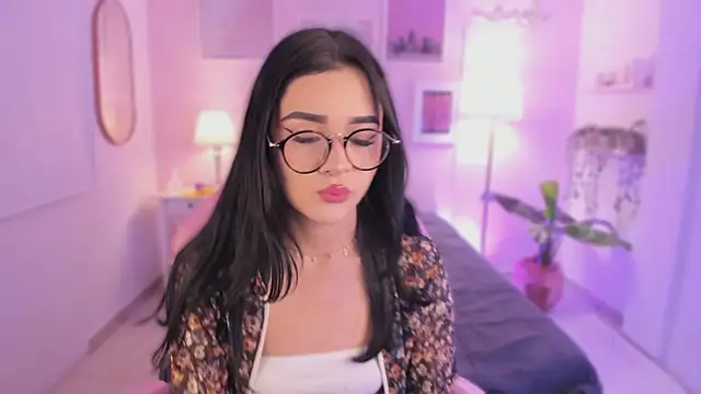 Snapshot of emma_soul1 chatting on November 19, 2025, 7:58 pm emma soul1 online show from November 19, 2025, 7:58 pm