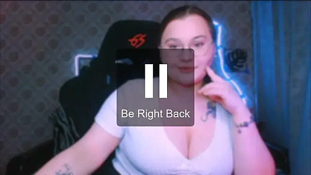 InLoveWithLife26 online show from January 17, 2026, 5:05 pm