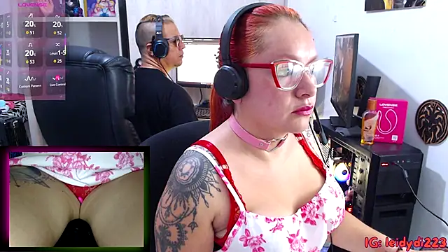 leidydi223 online show from October 13, 2025, 1:34 pm