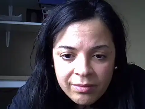 ITALIANASISIXX online show from December 22, 2025, 2:28 pm