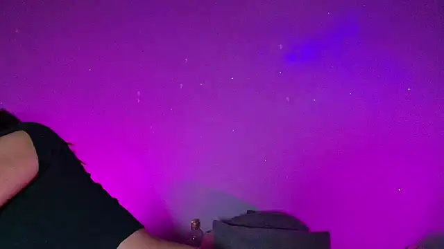 m rosee online show from April 4, 2026, 4:35 pm