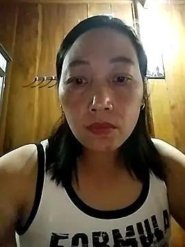 Lai005 online show from October 17, 2025, 3:32 am