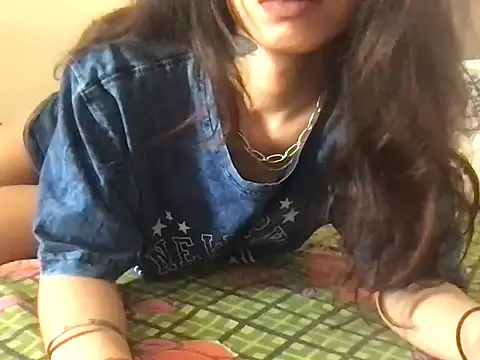 Snapshot of _Maya_zaidi_ chatting on April 24, 2026, 7:10 am Maya zaidi online show from April 24, 2026, 7:10 am