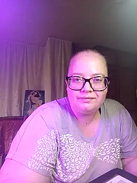 LillyWilly online show from September 23, 2025, 8:43 am